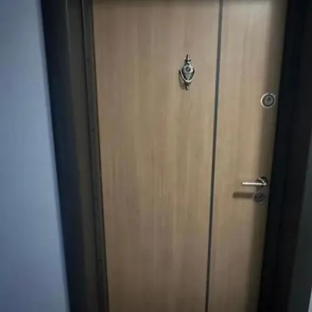 Le Bijou-tomov Plaza