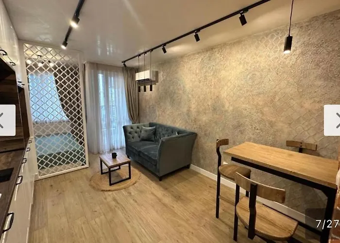 Le Bijou-tomov Plaza Apartment